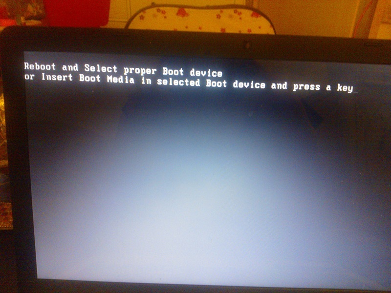 Reboot And Select Proper Boot Device Cos Z Dyskiem Wtf