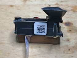 Wnętrze odkurzacza smart/robota sprzątającego z WiFi Medion 13277