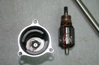 Awaria rozrusznika w pojeździe z silnikiem 72 ccm na zawodach w Holandii