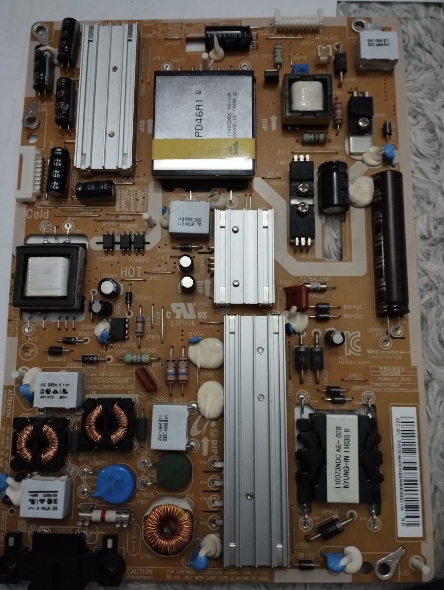 SAMSUNG UE32D6500 - migająca dioda 3 razy, telewizor nie włącza się