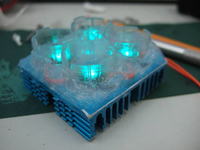 Bardzo jasna czołówka (500 lumenów)