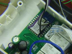 Interior of LSC Power Strip with CB3S Module Interior of a power strip showing the CB3S module.