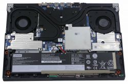 Laptop Lenovo Legion 5 17ACH6H - upgrade RAM / SSD