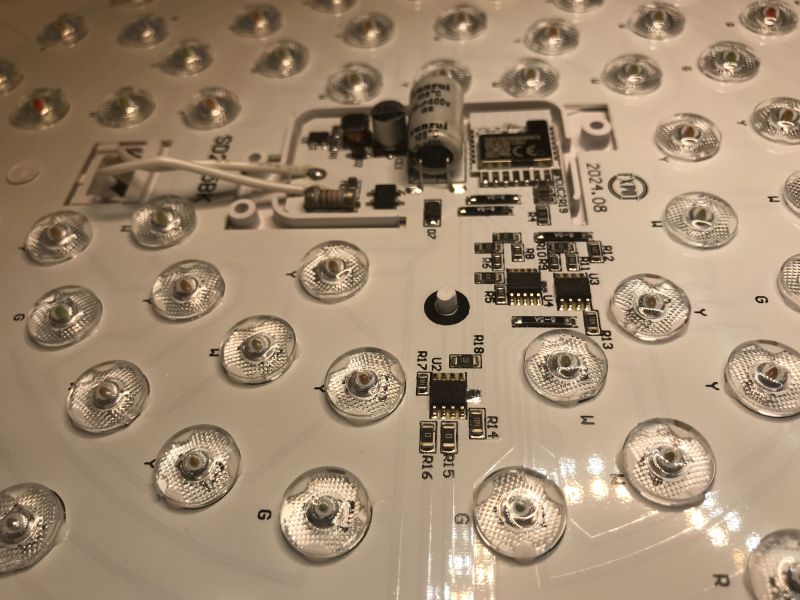 How hot does the 24 W Tuya ceiling lamp get? Test, interior and firmware change