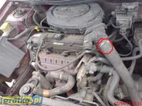 Renault Megane 1.4 8V - Dlaczego wlot filtra powietrza jest zatkany gąbką?