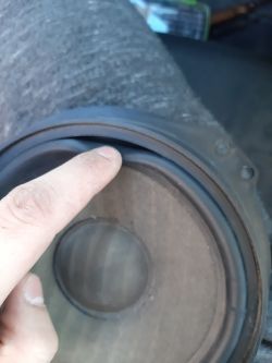 Fiat Grande Punto - naprawa/reparacja pękniętej membrany głośnika, wymiana, porady