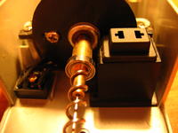 Jaki przełącznik do elektrycznej nabijarki 230 V? Model, parametry, wymiana