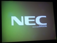 NEC NP400 NP500 - Przebarwienia, zielona poświata na obrazie, diagnoza