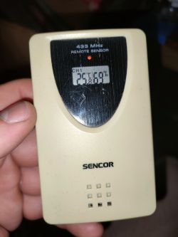 Sencor SWS 5600 - czujnik zewnętrzny nie wysyła danych i nie miga dioda