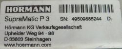 Etikett des Hörmann SupraMatic P3 Antriebs mit Seriennummer.