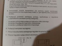 Fragment instrukcji opisujący podłączenie pompy i wentylatora do sterownika kotła.