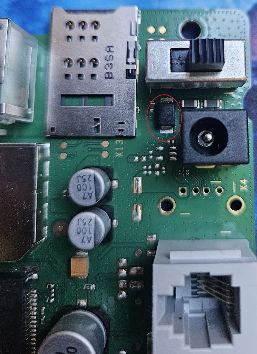 ZTE MF283+ - Uszkodzenie po podłączeniu zasilacza 24V