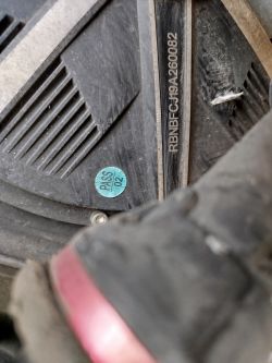 Schemat podłączenia sterownika BLDC 60V bez opisu przewodów, brak 5V na manetce