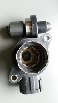 NISSAN PRIMERA P11 1.8 QG18DE - Skaczą obroty biegu jałowego 1500-2000 rpm