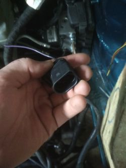 Opis pinów wtyczek Audi S3 1.8T AMK i sterownika Motronic ME7.5