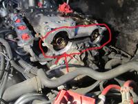 Renault Scenic 2.0 16.v Benzyn - jak zdjęć pokrywę wałków rozrządu Renault Scenic 2.0 16.v Benzyn - jak zdjęć pokrywę wałków rozrządu