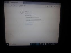 Ekran laptopa z komunikatem o braku połączenia w przeglądarce, adres 192.168.2.100.