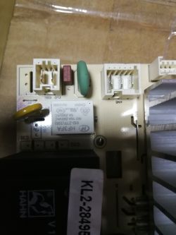 Suszarka Beko WDX8543130B - PCB martwe bez zasilania
