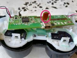 Pad do Play Station. Identyfikacja elementu i wymiana wejścia USB bez hot aira.