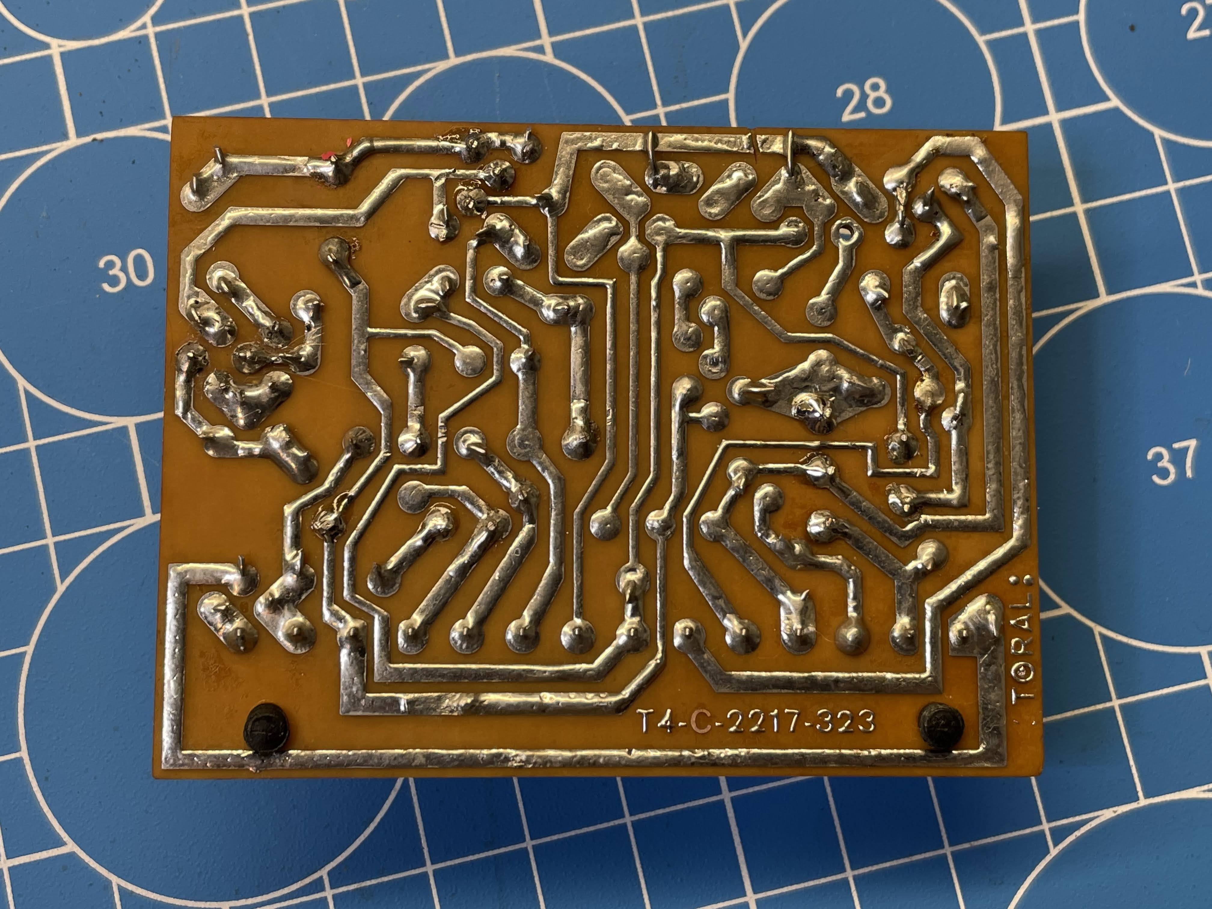 [Rozwiązano] Brandt A4024 (PW7020) - dziwne zniekształcenia sygnału ...
