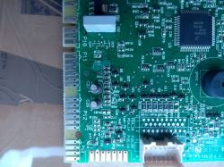 Whirlpool ADG 8553 - gdzie znaleźć moduł lub naprawić błąd F4E1?