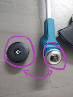 Jak złożyć dolny korpus z rolką żyłki w podkaszarce Dedra DED7191?