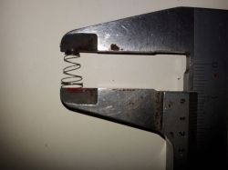 Utracona sprężynka w starej sprężarce - gdzie znaleźć części zamienne?