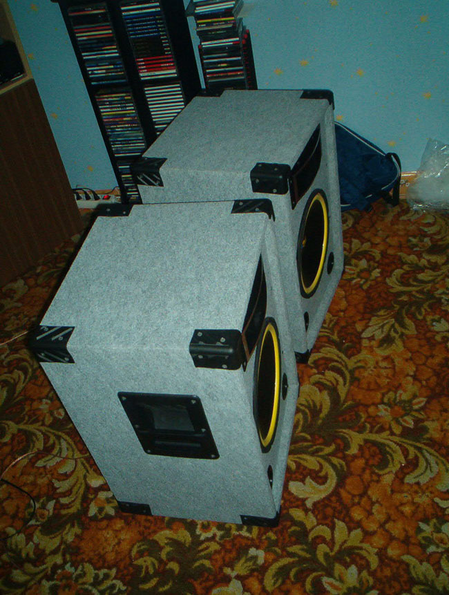 Zestaw nagłośnieniowy 2x100W RMS
