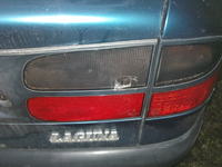 reflektor tylni w klapie wymiana renault laguna 95r