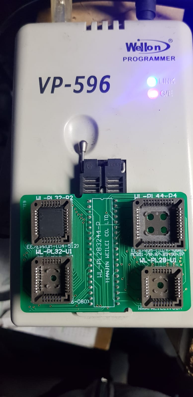 Zamienniki dla M28F512-10c3 - czy M28F512-12C1/12C6 pasują?