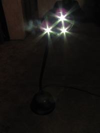Lampka biurkowa - przeróbka z 35W na 3W Lampka biurkowa - przeróbka z 35W na 3W
