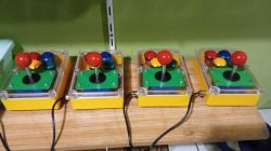 Joystick - Arcade Stick do Commodore lub Amiga Joystick - Arcade Stick do Commodore lub Amiga