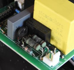 Elektryzator KERBL TITAN Ni 16000 - spalone elementy w obwodzie zasilania