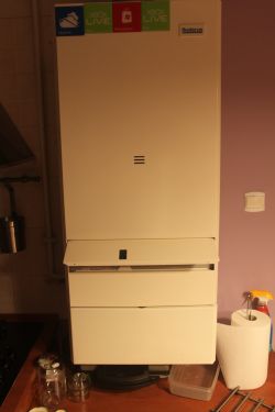 Buderus FC2520 - częste załączanie co 40 minut, nie reaguje na zmianę ustawień modulatora 18111