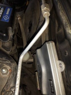 volvo v40 kabel od car audio - Jak przeciągnąć kabel od akumulatora do kabiny vo