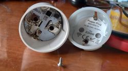 [ESP8266+BL0937] Stary Neo Power Plug 16A, 2018, Tasmota, trudny dostęp do padów