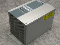 Silnik VEM ZG3 KMR 90 L4 piszczy po podłączeniu do falownika Nordac SK 2200/3 CT