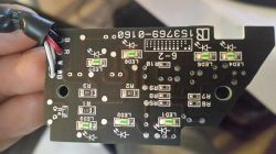 - Podpięcie sterowania w kierownicy - radio Pioneer