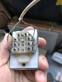 Podłączenie nowego domofonu Cyfral Smart-5P w miejsce starego