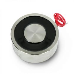 Stół z elektromagnesem: moc, przyciąganie metalowych elementów przez szklany blat - kwestie EMC