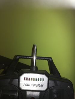 Czy uszkodzona antena kontrolera helikoptera R/C to koniec?