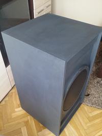 Trójkątny Subwoofer na B&C 18PS76 Trójkątny Subwoofer na B&C 18PS76