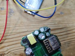 Cozylife WiFi Switch Module Connected to USB-TTL Adapter Cozylife DS-1321AL WiFi switch module with soldered USB-TTL adapter.