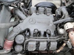 Silnik Mercedes Actros 3343 V6.