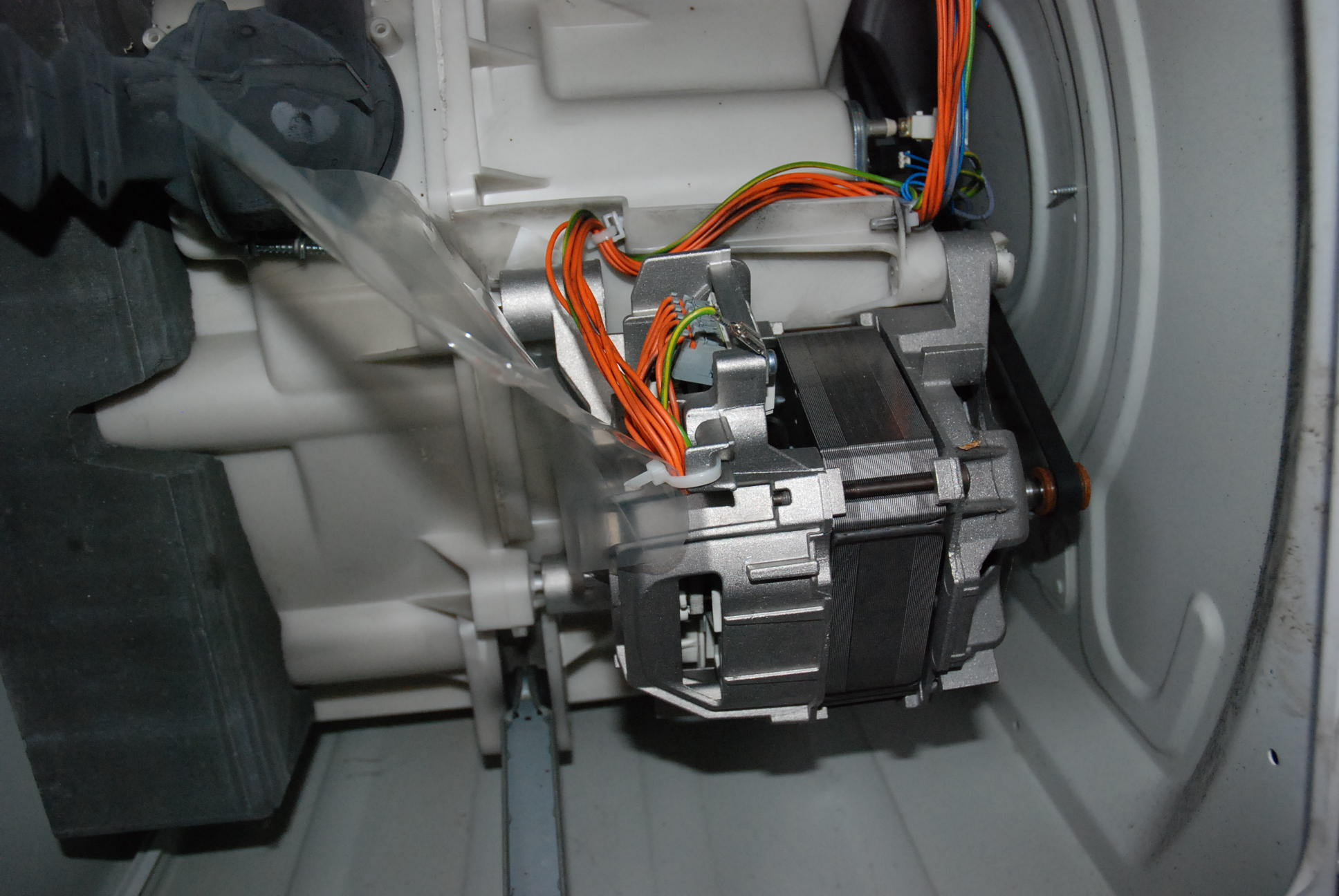 Silnik od pralki Bosch jak podłączyć, jak regulować obroty