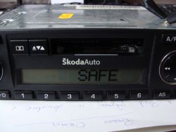 Radio SkodaAuto -1UO035161D (Grundig) - Jak podłączyć i sprawdzić działanie?
