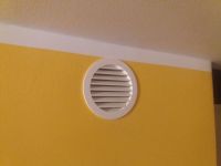 Ventilation Reverse Draft Issue: Cold Air Blowing into Bathroom & Missing Rotating Attachments