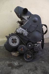 vw polo 1.9D-AEF - Czy napinacz rozrządu w tym silniku powinien być odsłonięty?