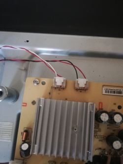 Thomson 55FA5404 brak podświetlania , dziwięk jest.