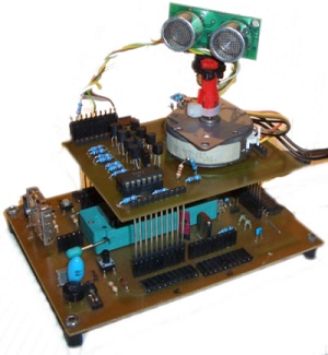 Bojowy radar z komunikacją przez USB